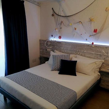 カステルサルド Gi & Ro Al Mare Bed & Breakfast エクステリア 写真